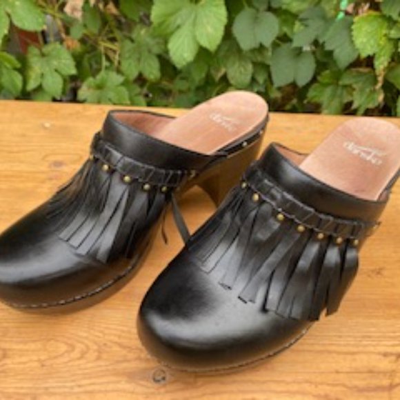 Dansko shoes - Picture 2 of 6